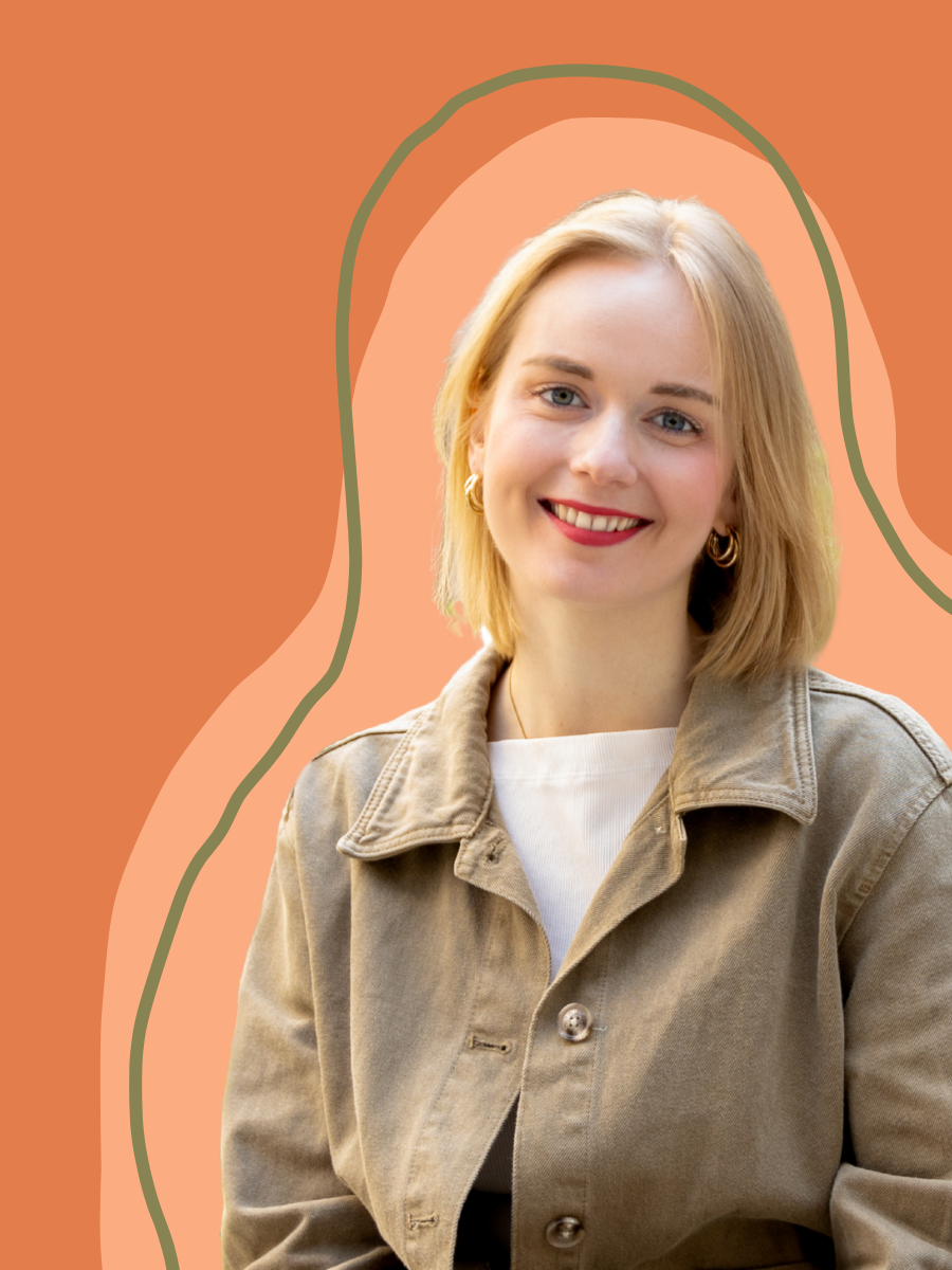 Portrait von Jule Klausmeyer, Rednerin für Freie Trauungen 
